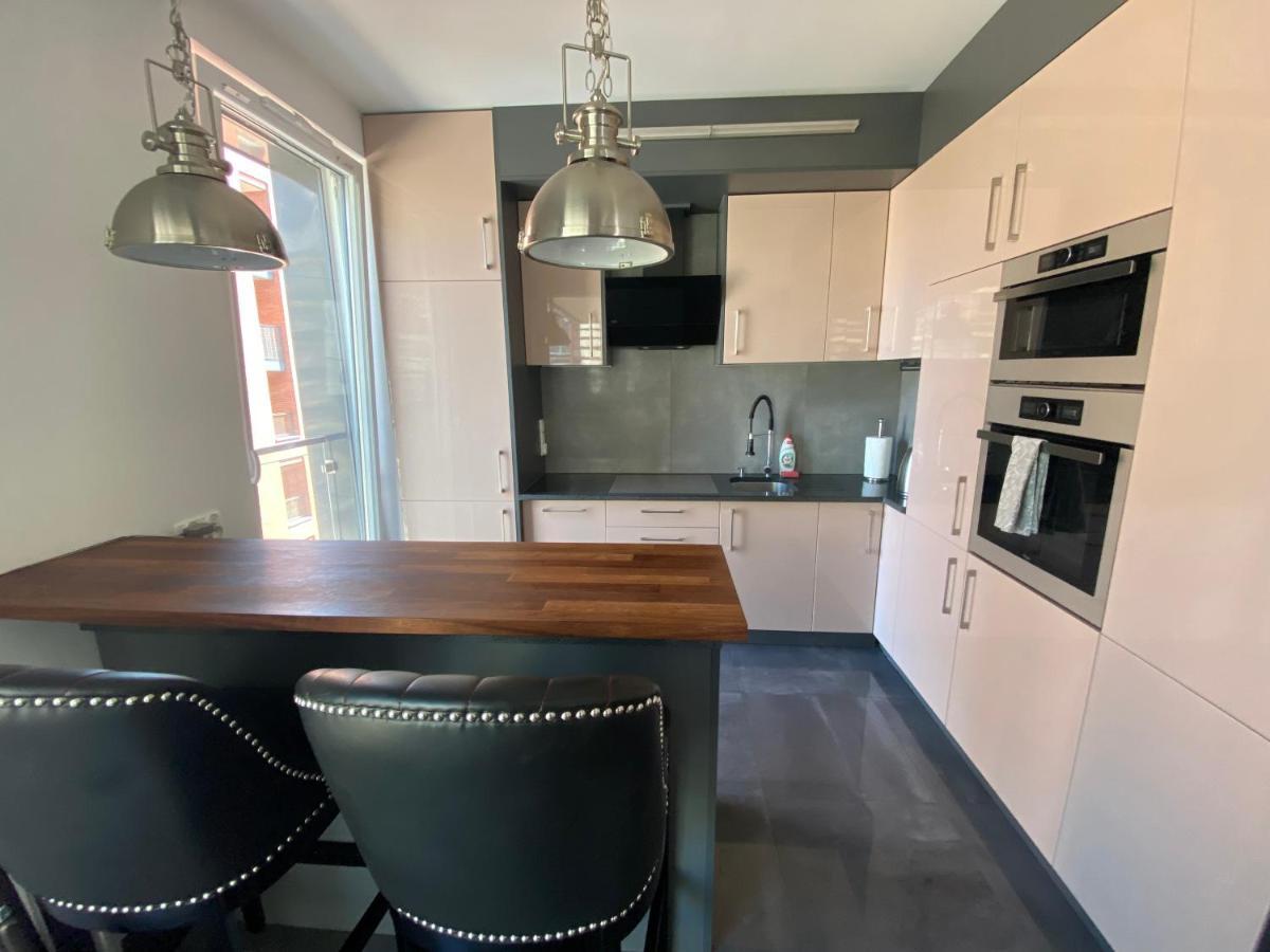 Apartament W Sercu Gdanska Z Parkingiem Podziemnym Bagian luar foto